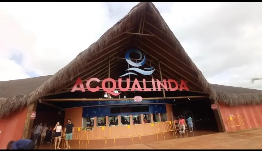 Entrada do Thermas Acqualinda, em Andradina - SP
